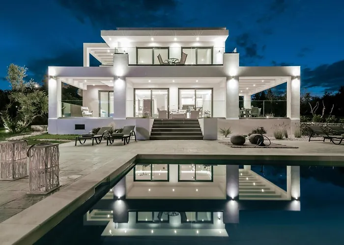 Valentino Luxury Villa